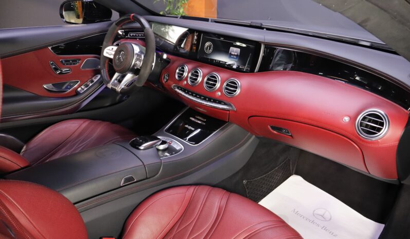 MERCEDES-BENZ S 63 Coupe AMG lleno