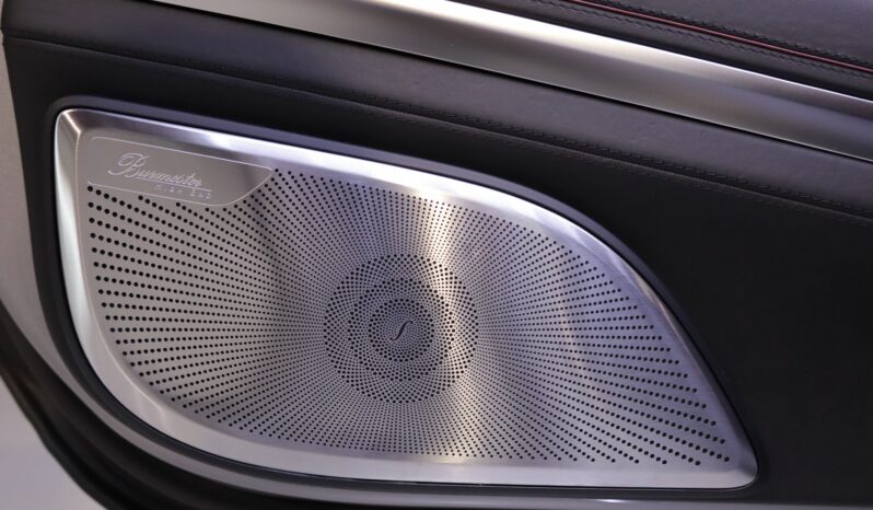MERCEDES-BENZ S 63 Coupe AMG lleno